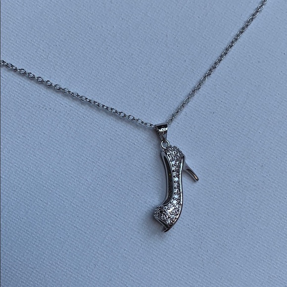 Boutique Jewelry - Swarovski Crystal 925 Silver Peep Toe Necklace NEW